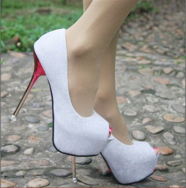 Salto com brilho 14cm